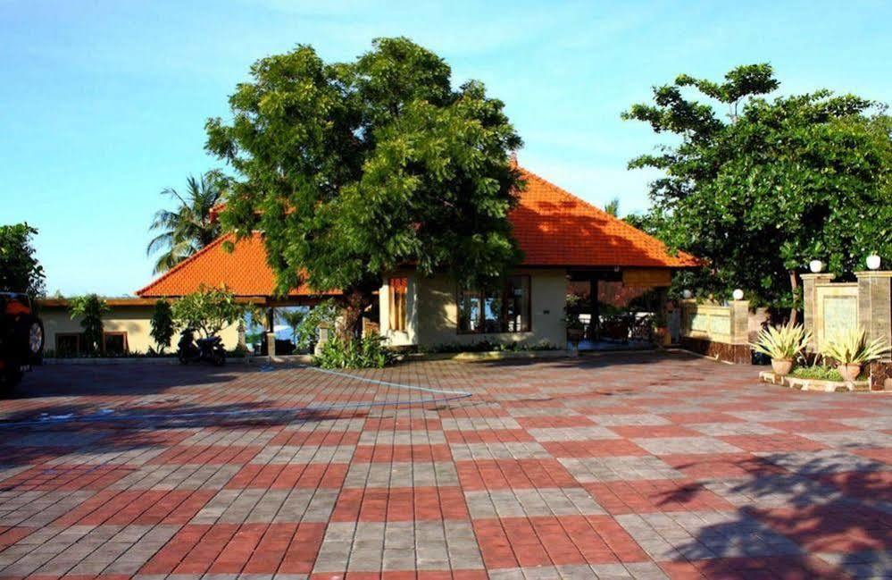 Ocean View Tulamben Dive & Resort Ngoại thất bức ảnh