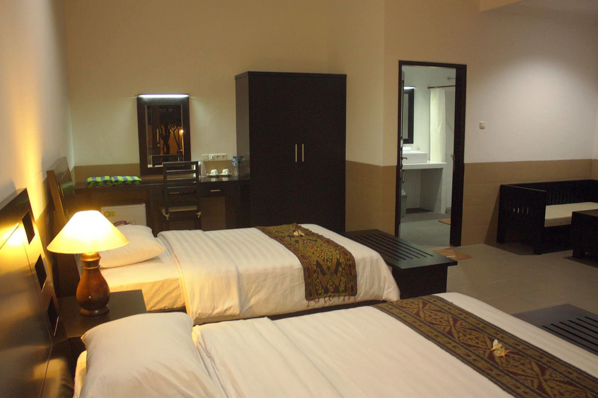 Ocean View Tulamben Dive & Resort Ngoại thất bức ảnh