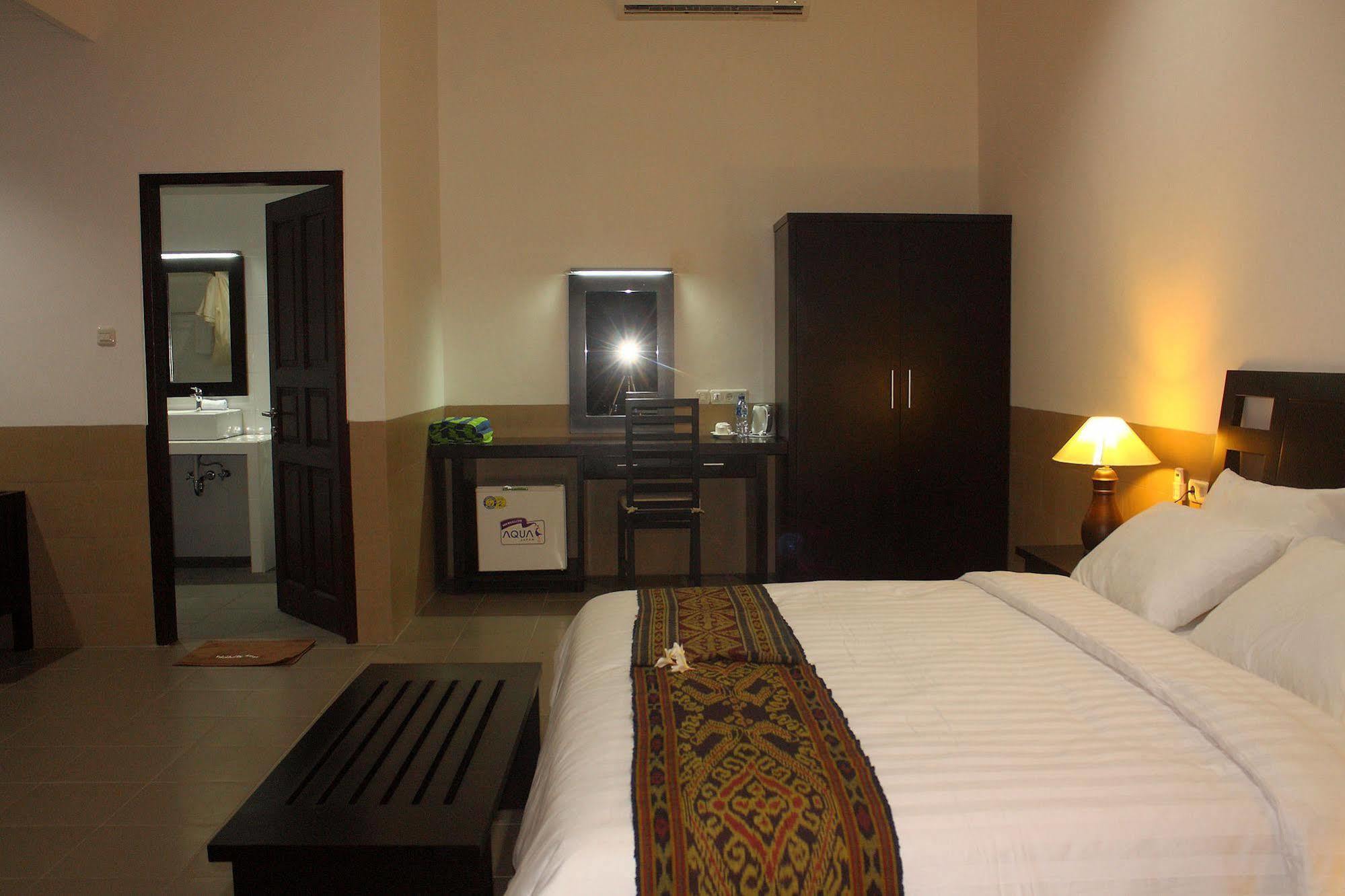 Ocean View Tulamben Dive & Resort Ngoại thất bức ảnh