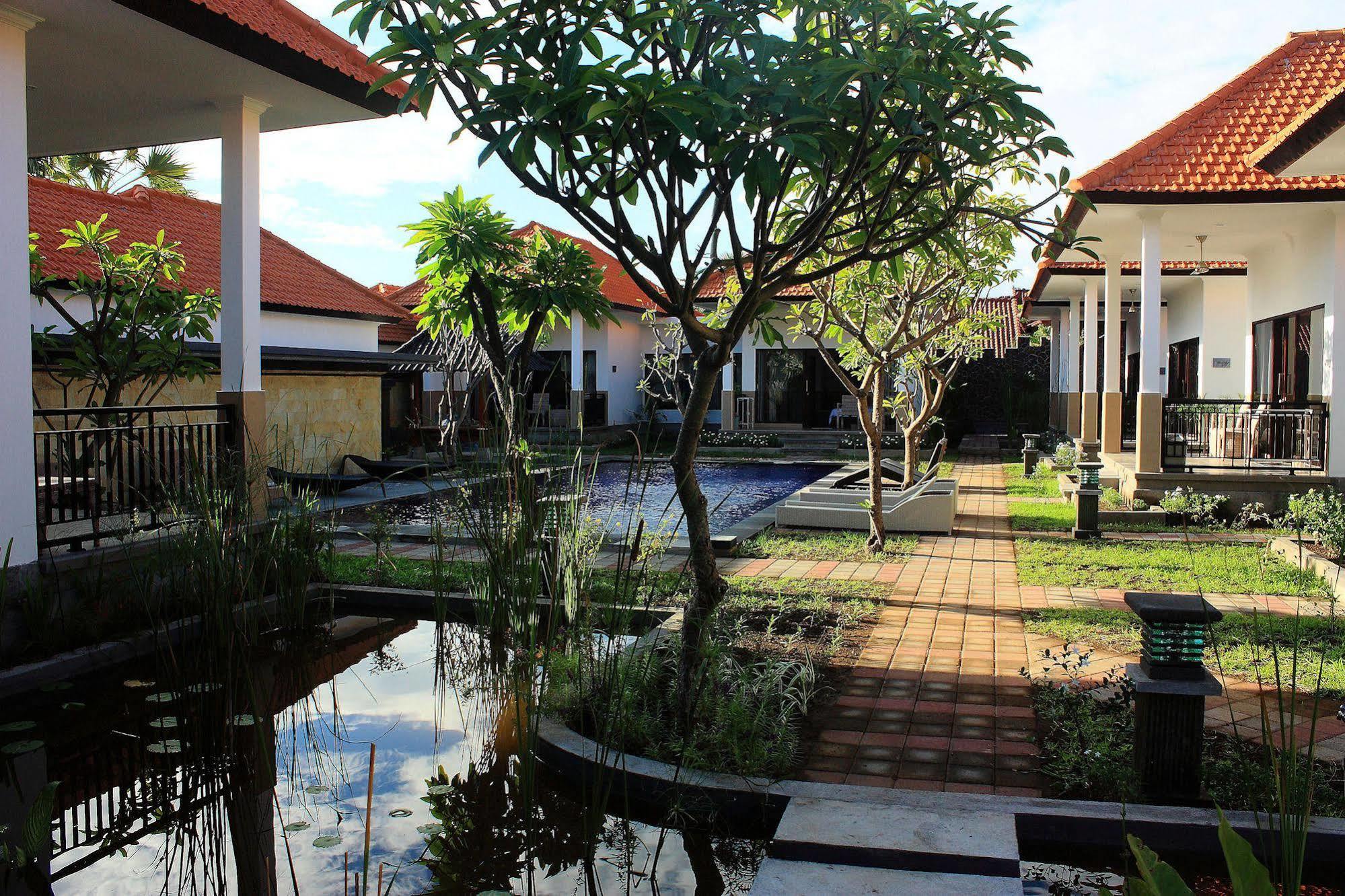 Ocean View Tulamben Dive & Resort Ngoại thất bức ảnh